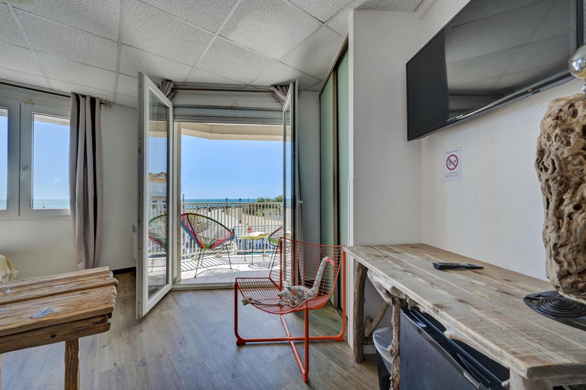 Hotel Camille Saintes-Maries-de-la-Mer Kültér fotó