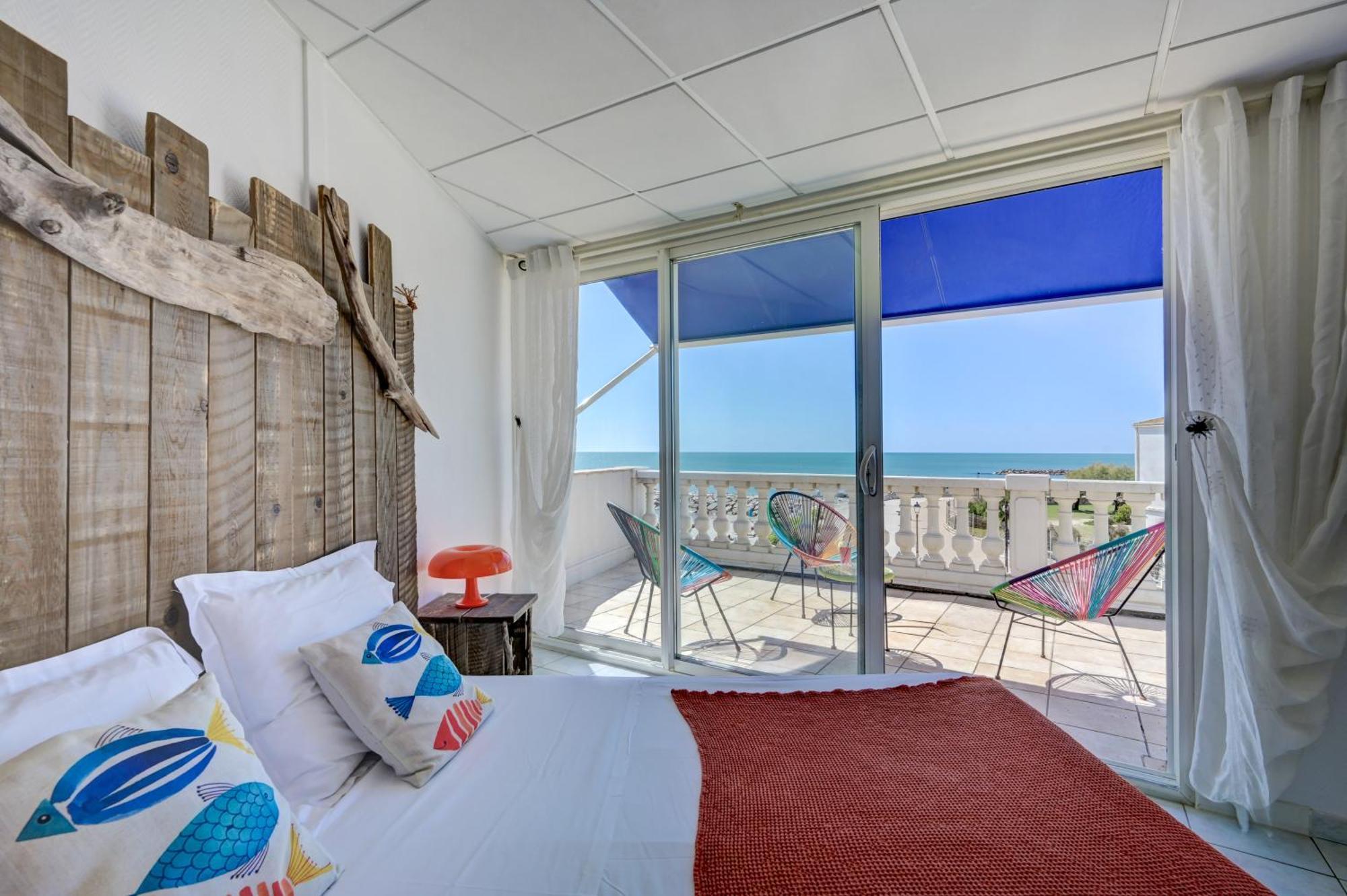 Hotel Camille Saintes-Maries-de-la-Mer Kültér fotó