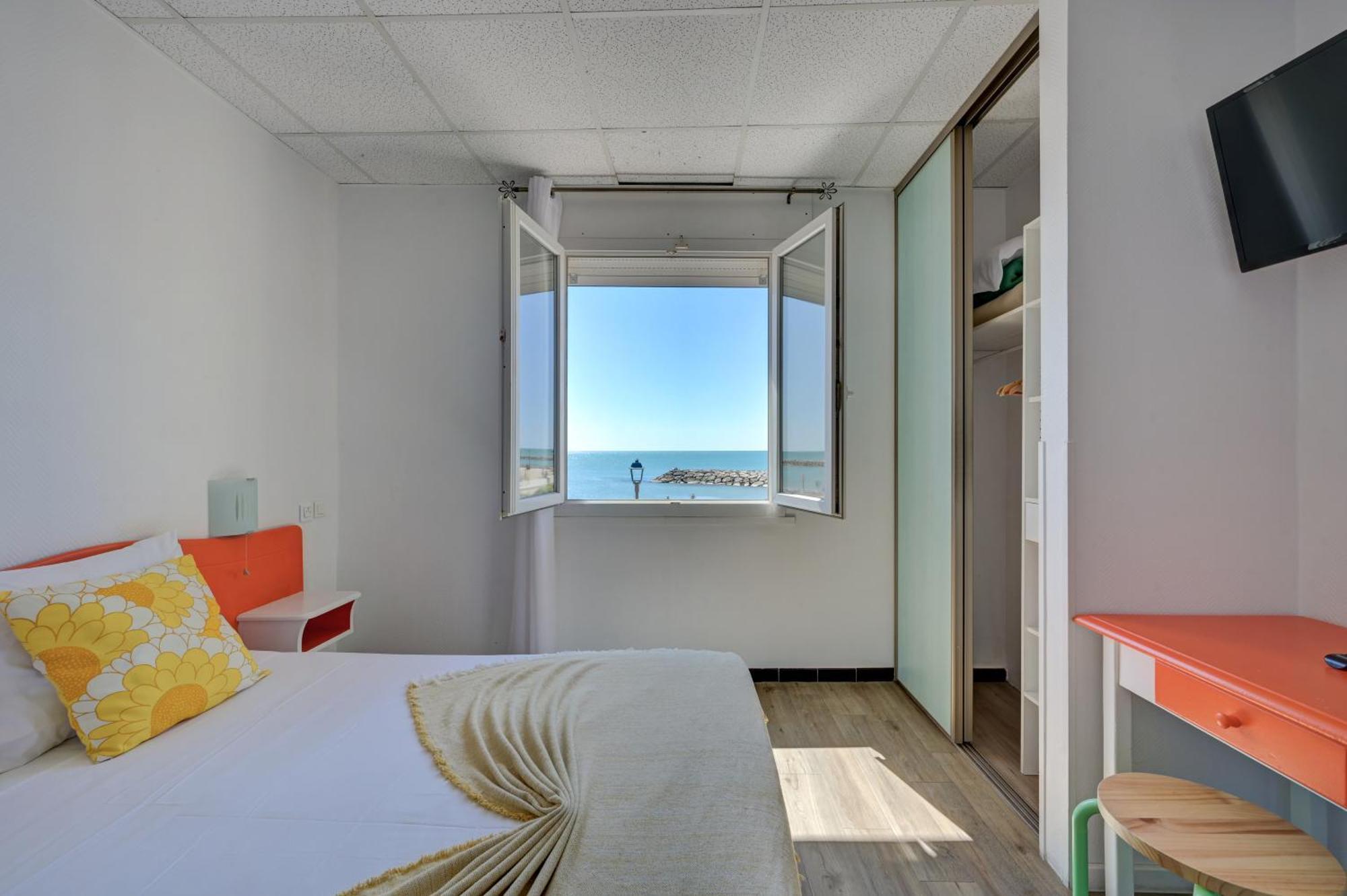 Hotel Camille Saintes-Maries-de-la-Mer Kültér fotó